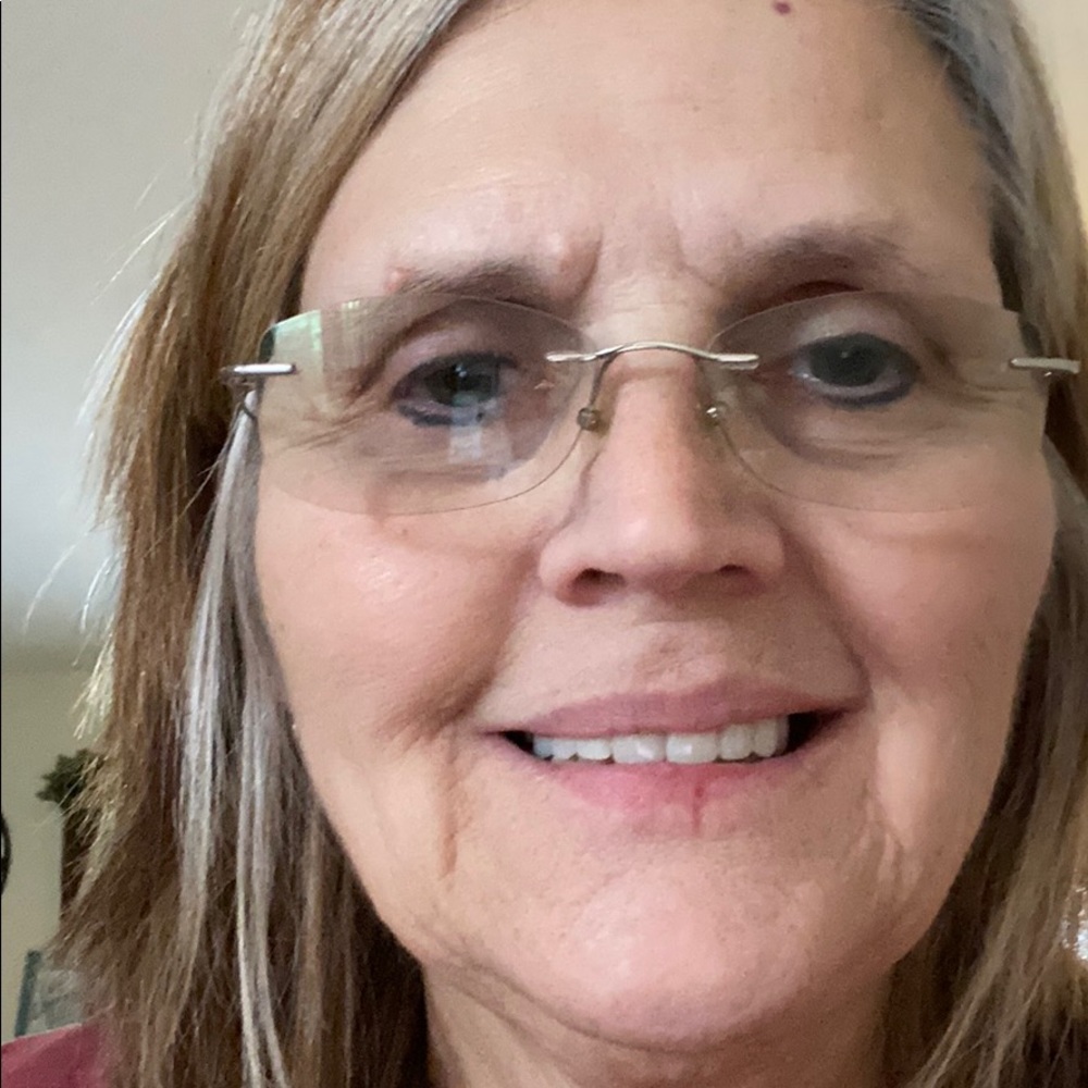 Meet your Posher, Tami
